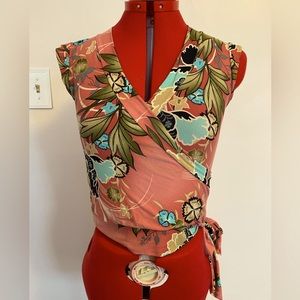 Sleeveless wrap top with side tie